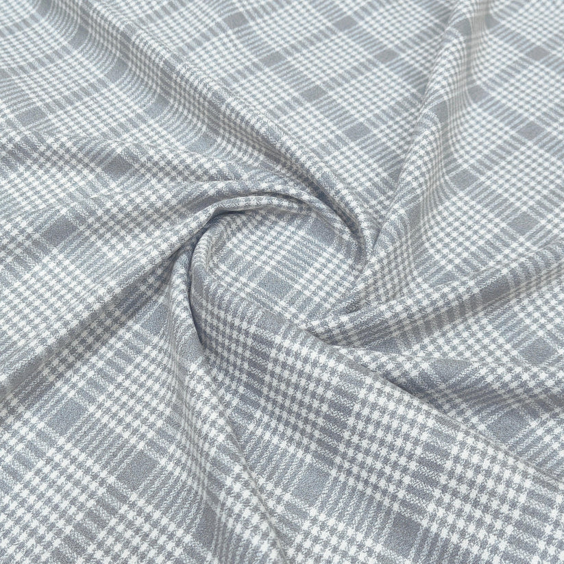 (KK)64% Polyester, 34% Viscose, 2% Lycra