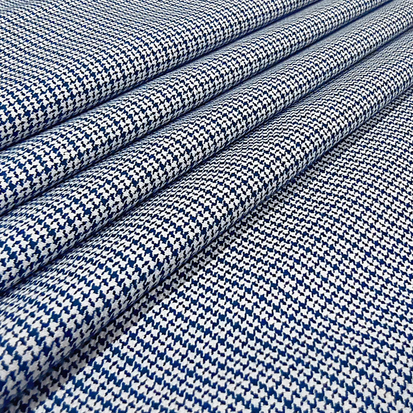 (MM)54% Polyester, 29% Viscose, 15% Linen, 2% Lycra