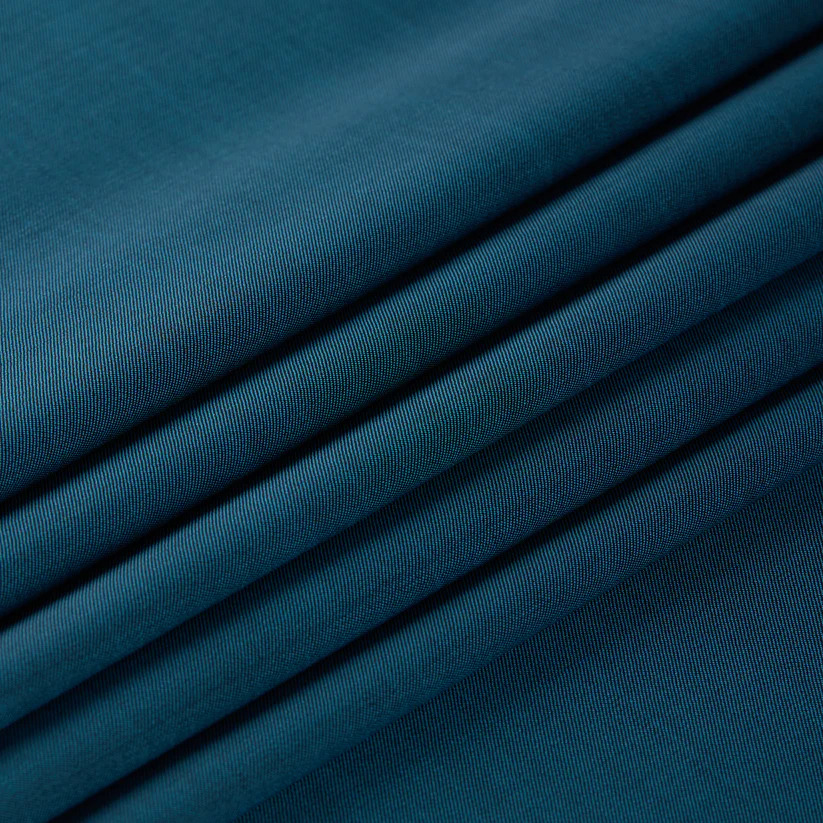 (QQ)84% Virgin Super Fine Merino Wool, 16% Mohair Wool